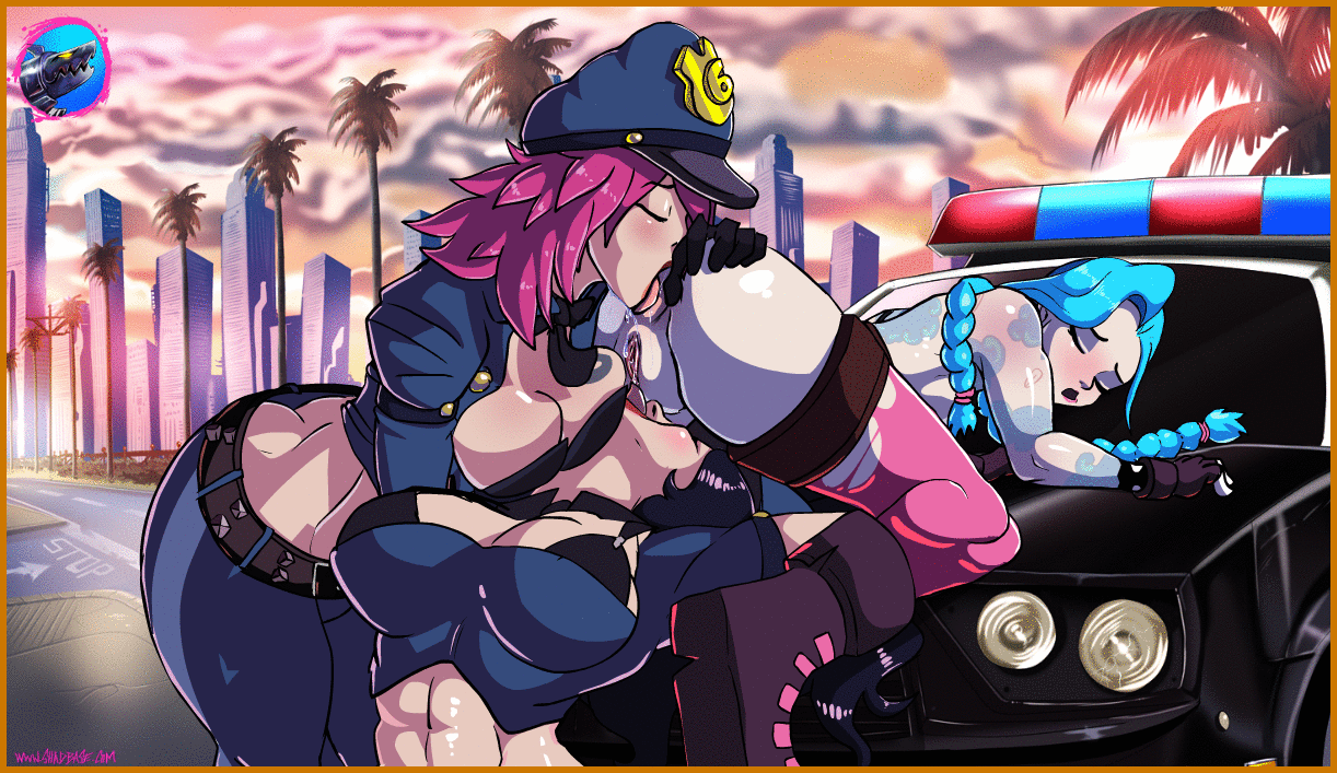 League of Legends lesbian threesome