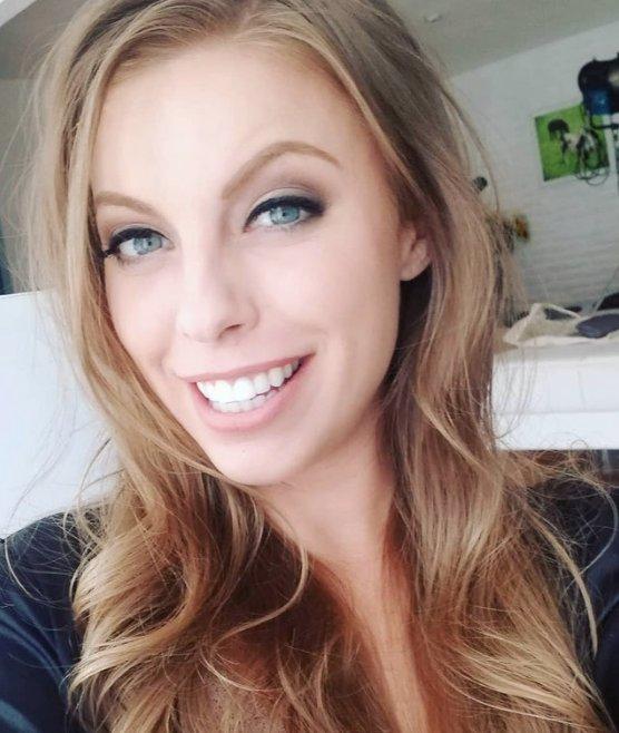 Britney Amber