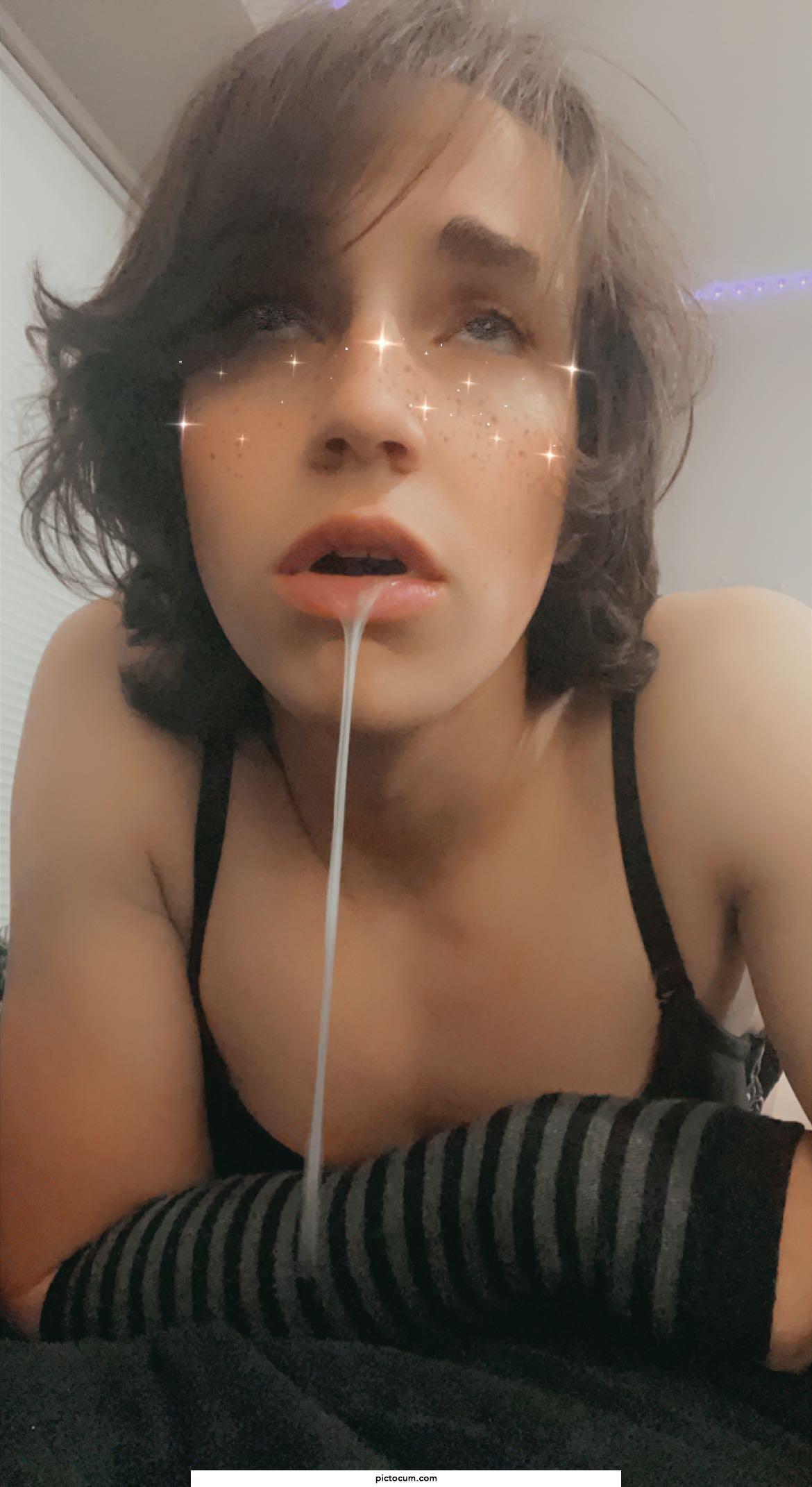First time getting a half decent ahegao, please be gentle on yah girl 🥺