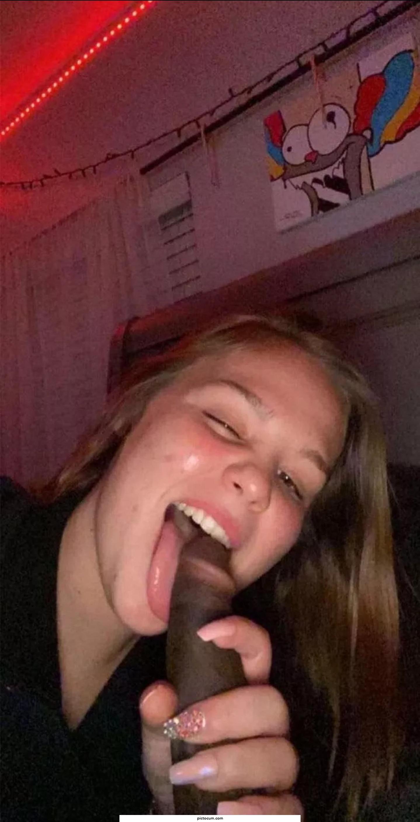 Image your girlfriend send you this picture while you in school or work