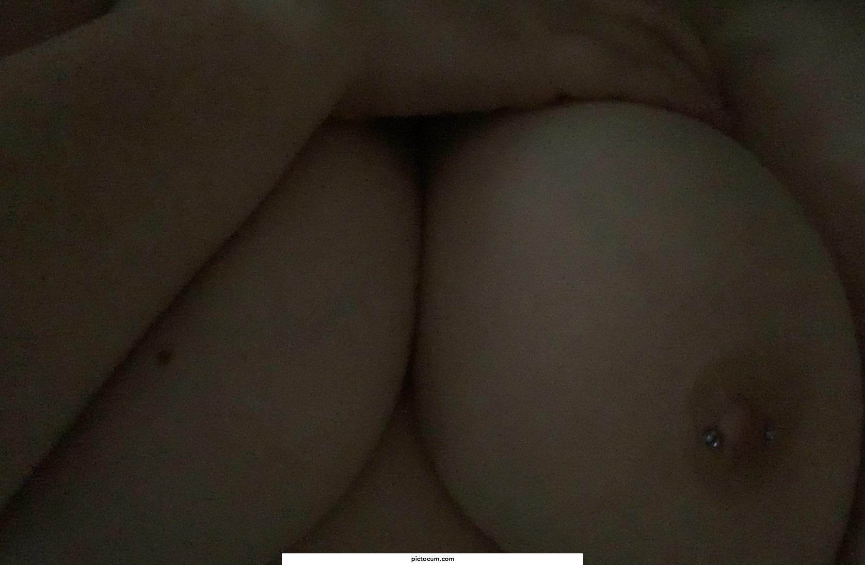 Anyone wanna hold these for me?? They’re heavy 😇😇👅👅😍