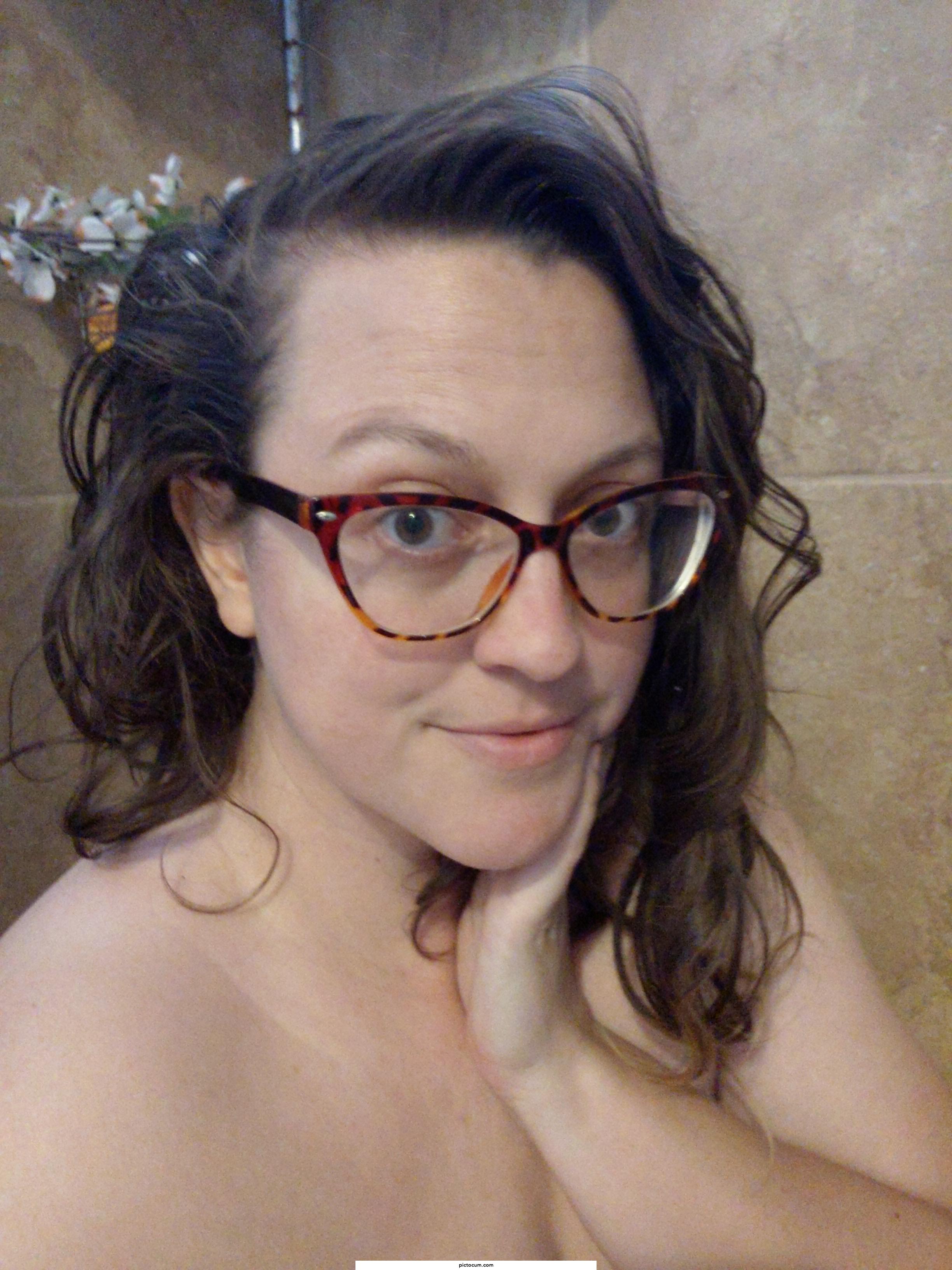 Getting ready to soap up - I'd be glad to have some help 😘