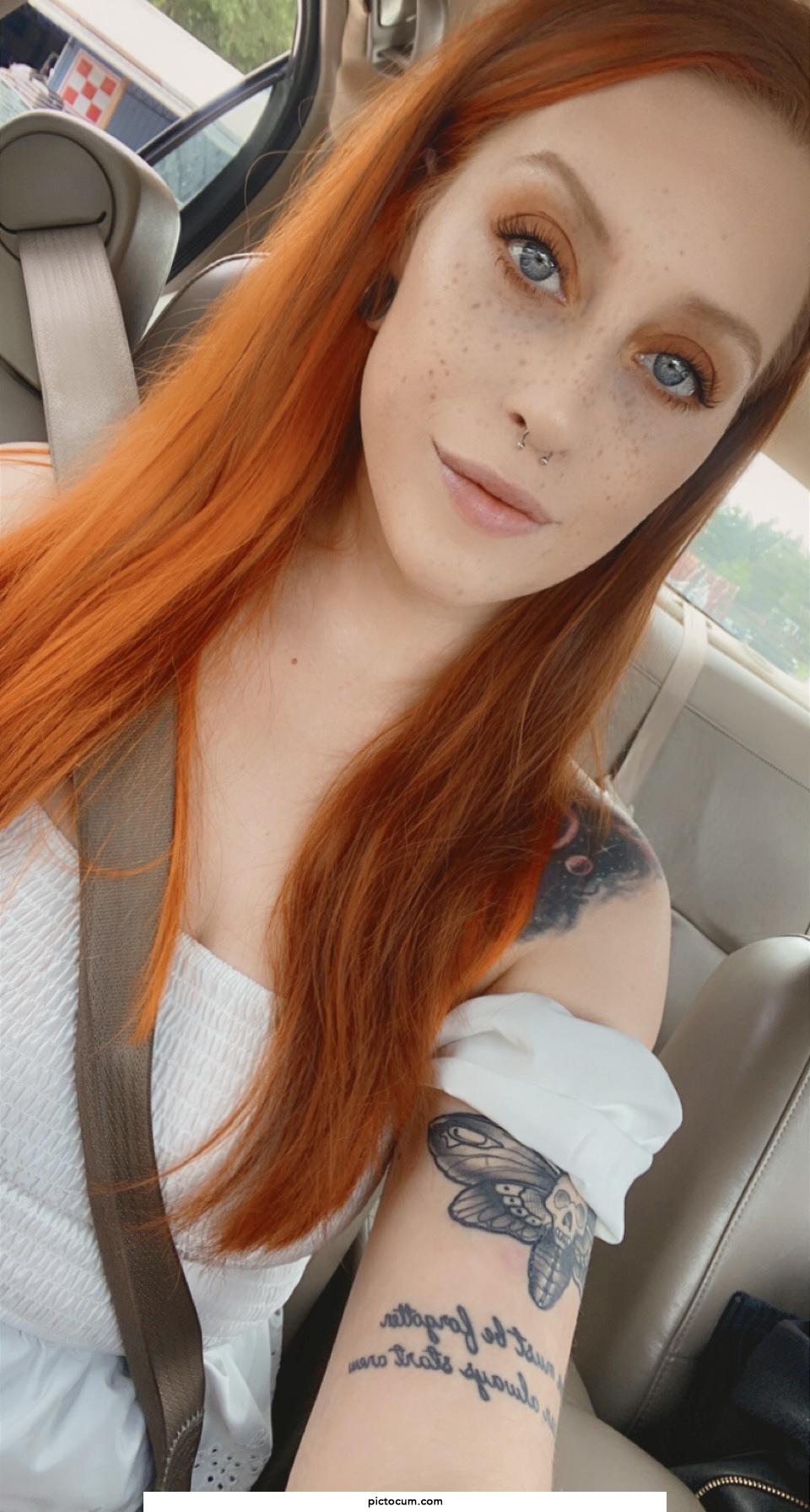 baby’s got blue eyes 🎶