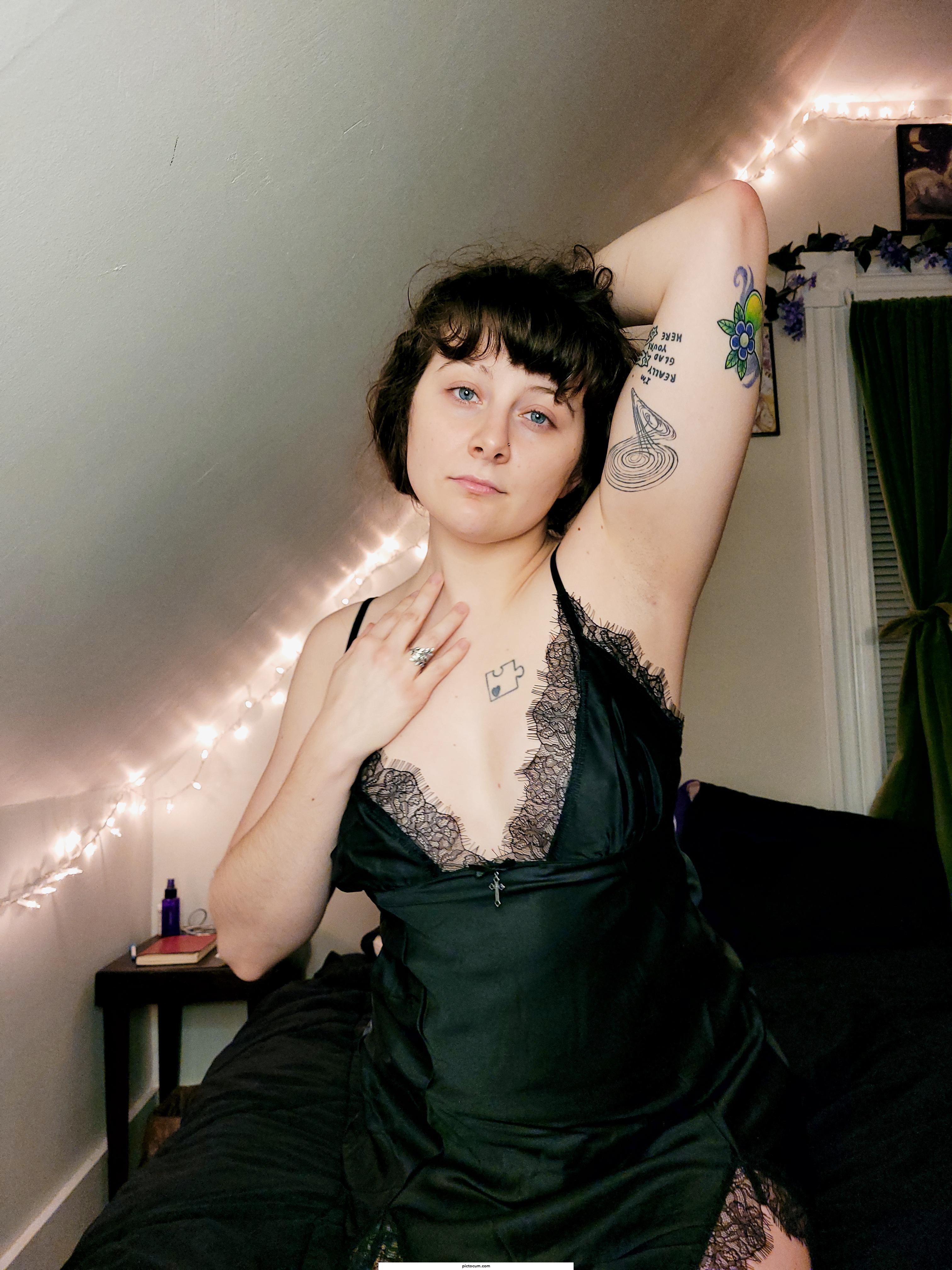 My chest feels so empty, what should I decorate it with?