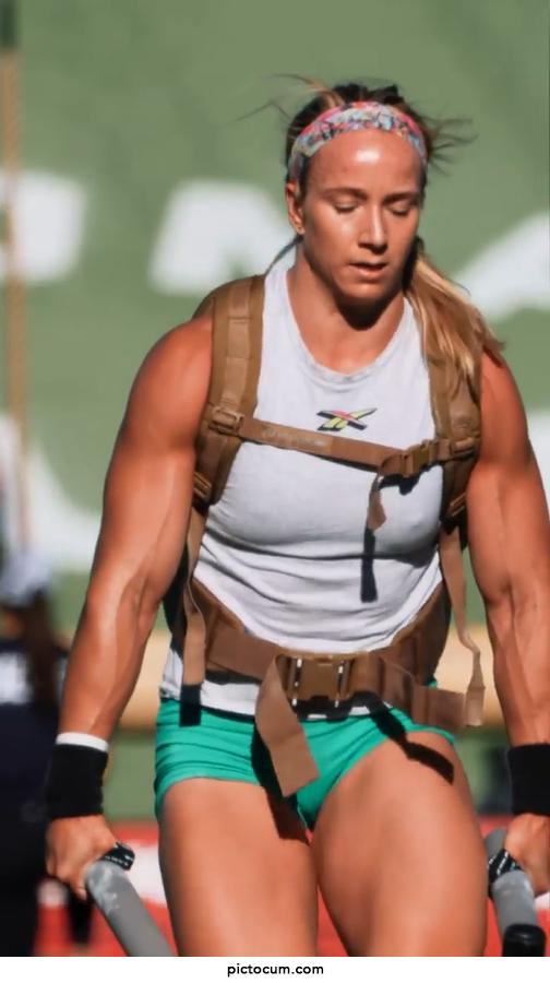 amanda barnhart is so hot