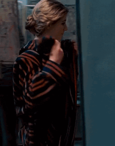 Jodie Whittaker’s tits and ass in ‘Venus’