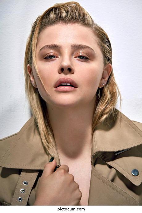 Chloe Moretz is one of few celebs I want to call me Daddy