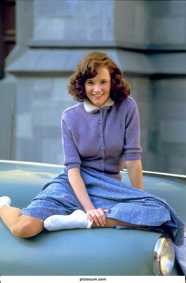 Anyone else get some naughty thoughts thanks to Lea Thompson in Back to the Future?