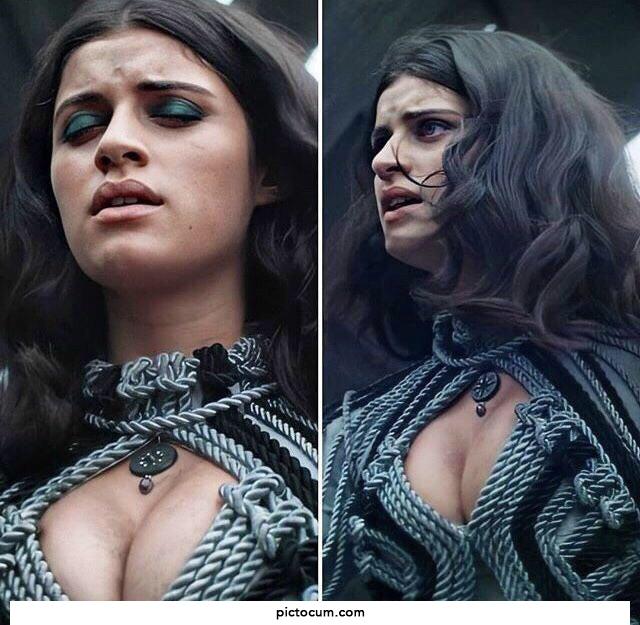 Anya Chalotra as Yennefer always gets me hard