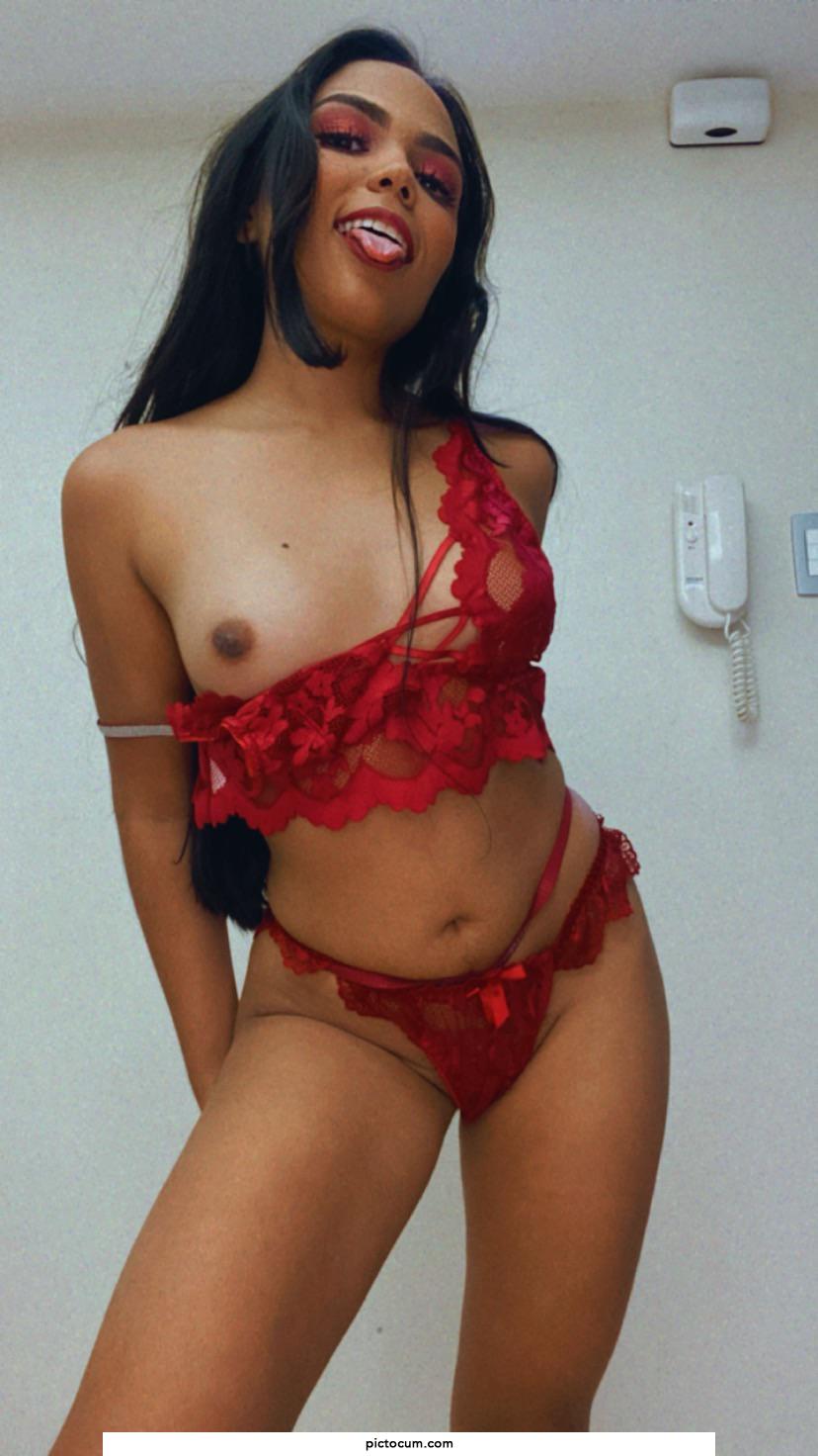 Red lingerie looks great on me