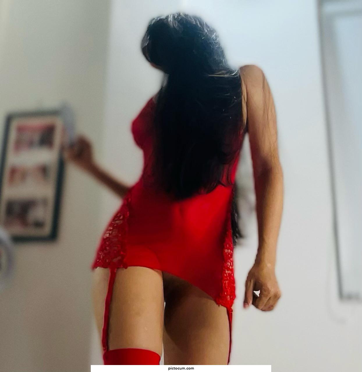Waiting for my bull. Red so that he can find me easily and cucks get scared.