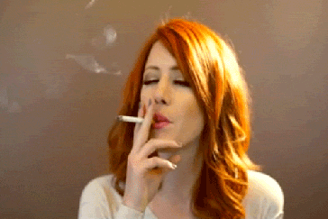 Elle Alexandra smoking