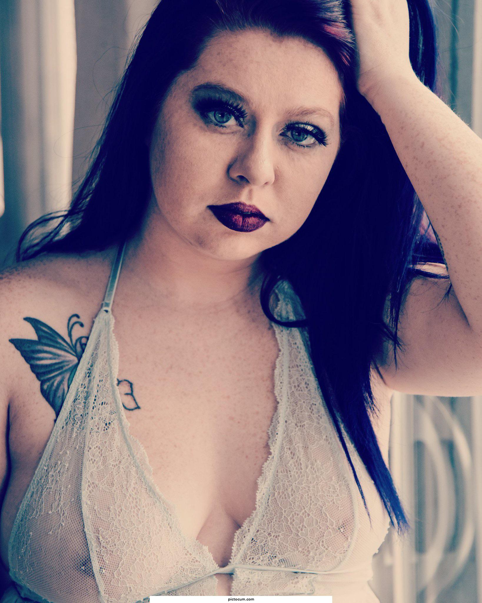 So sexy oh yes! 🔥🔥🖤🖤