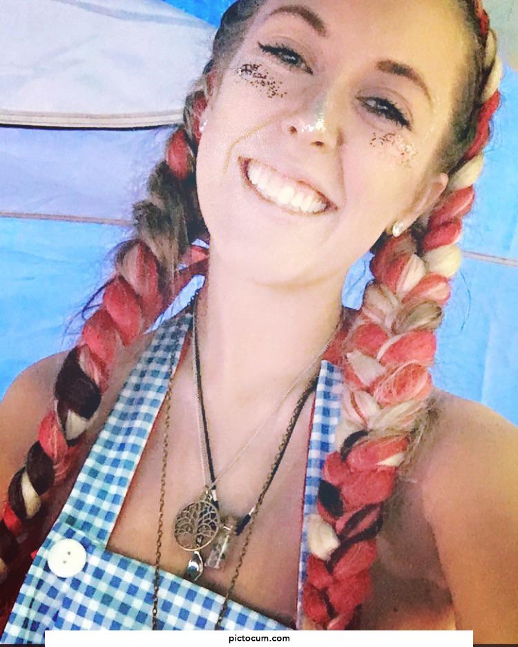 Rave Dorothy needs to return home to Kansas. 😉Anyone going to dancefestopia this year?