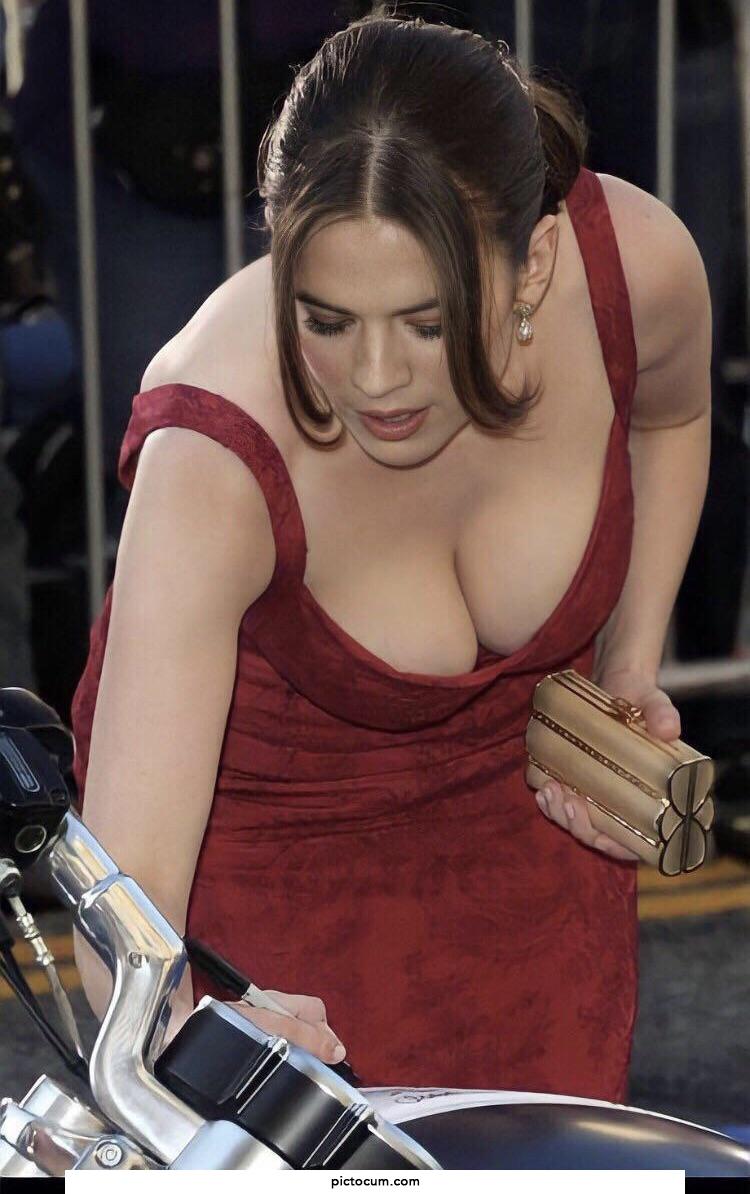 Anyone wanna talk about Hayley Atwell