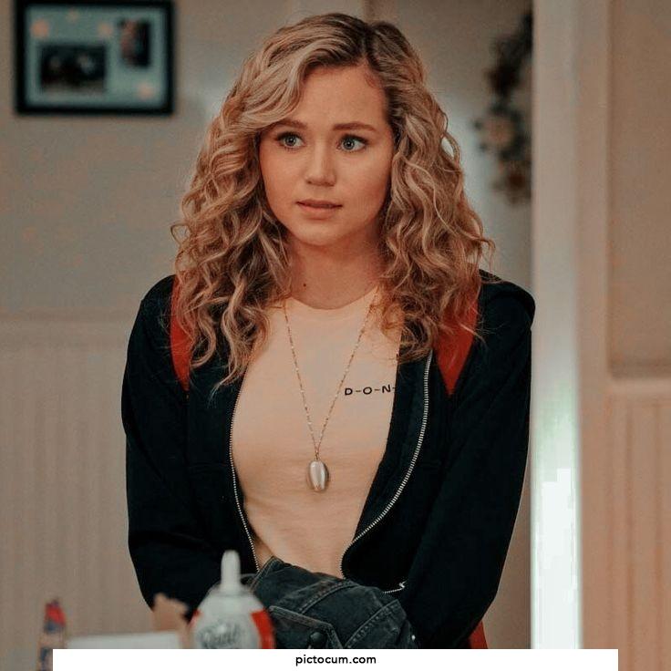 Brec Bassinger