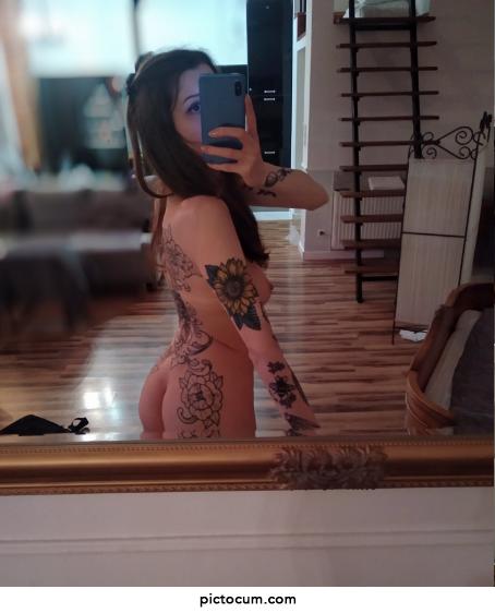 This is me 24/7 Do you mind my nudity?