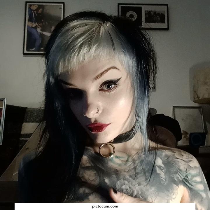 Would you fuck me on the floor or bed??