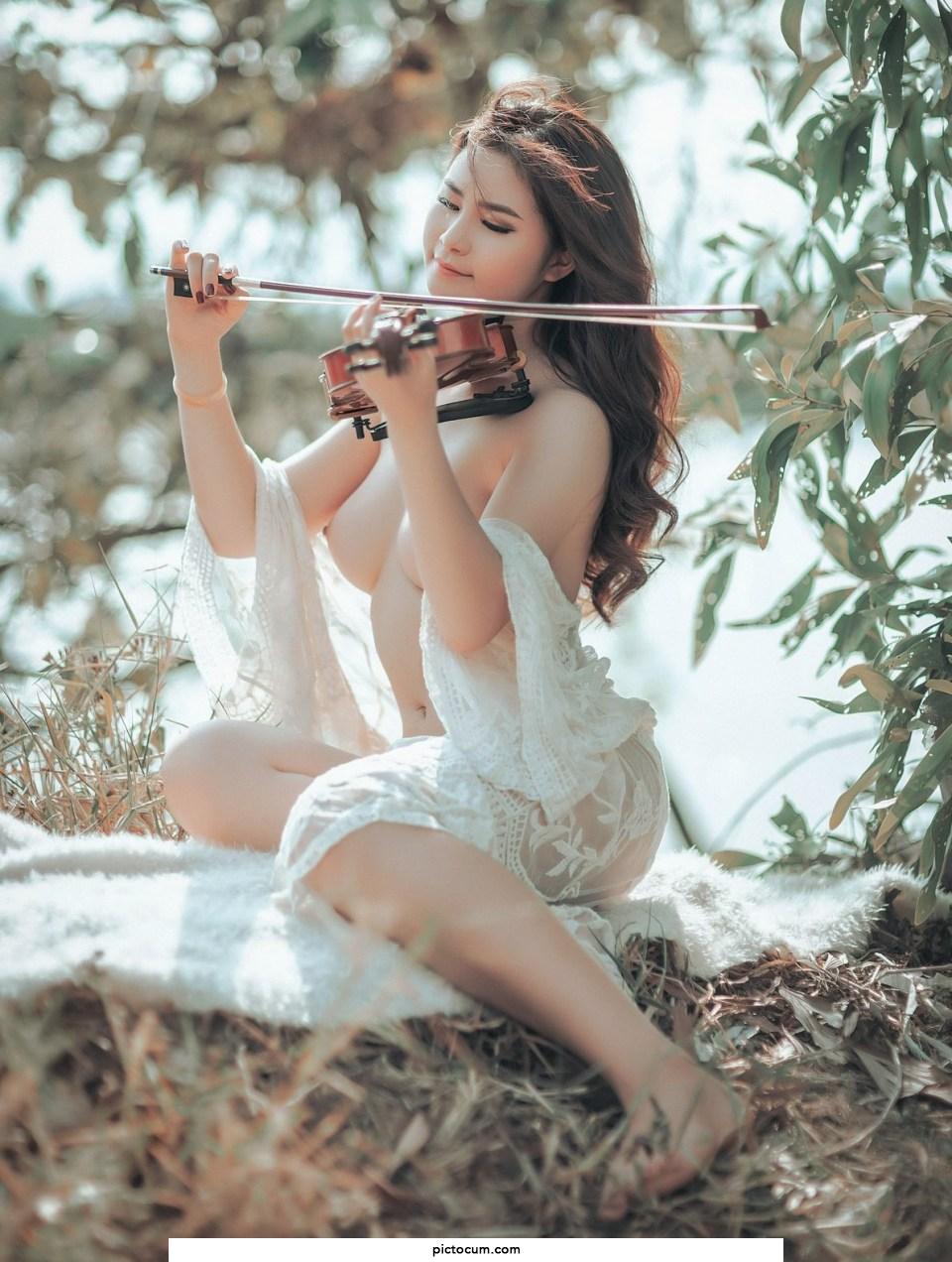 Emotion and violin.