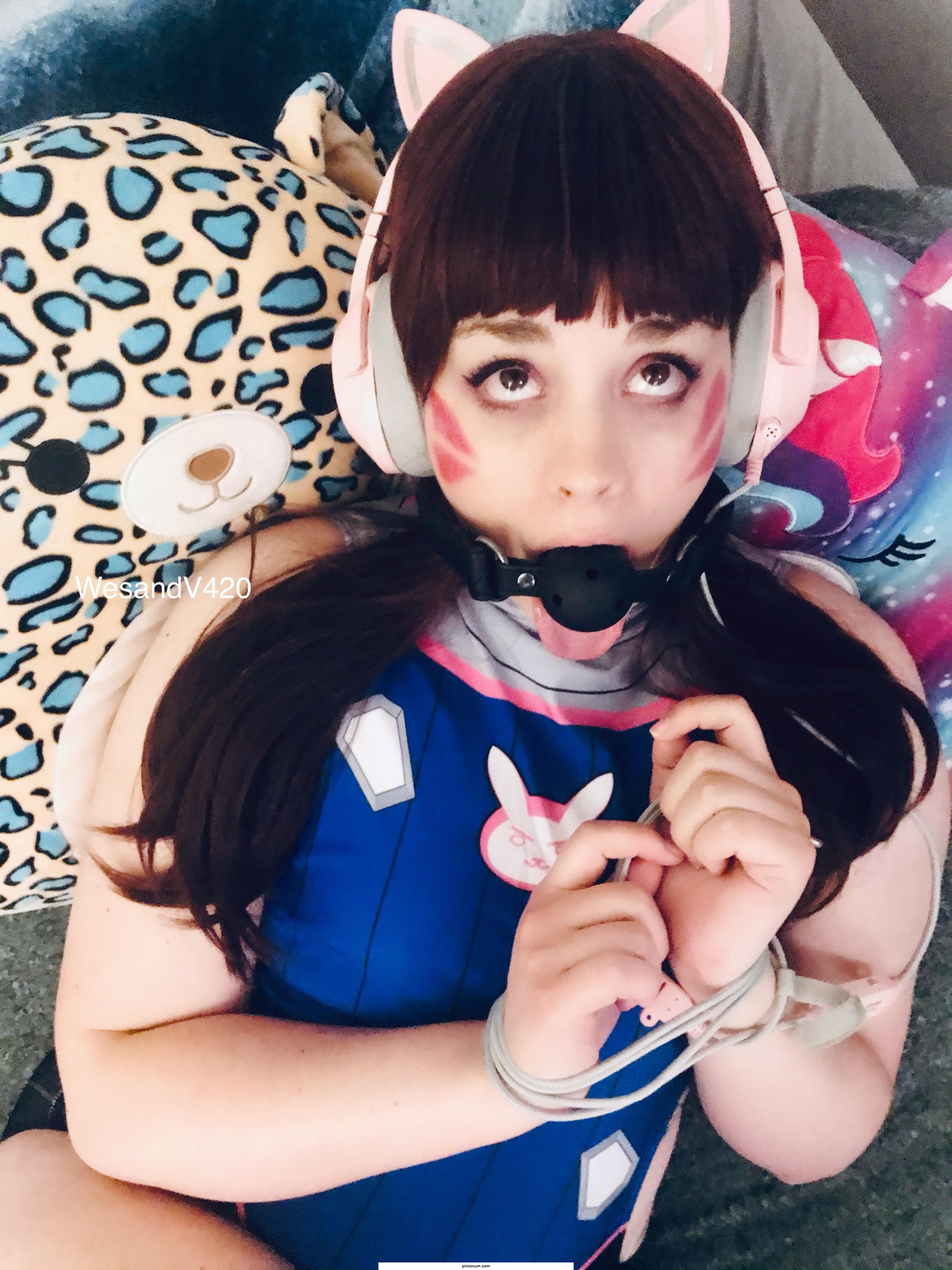 would you masturbate to my nudes if I ever sent you some ?