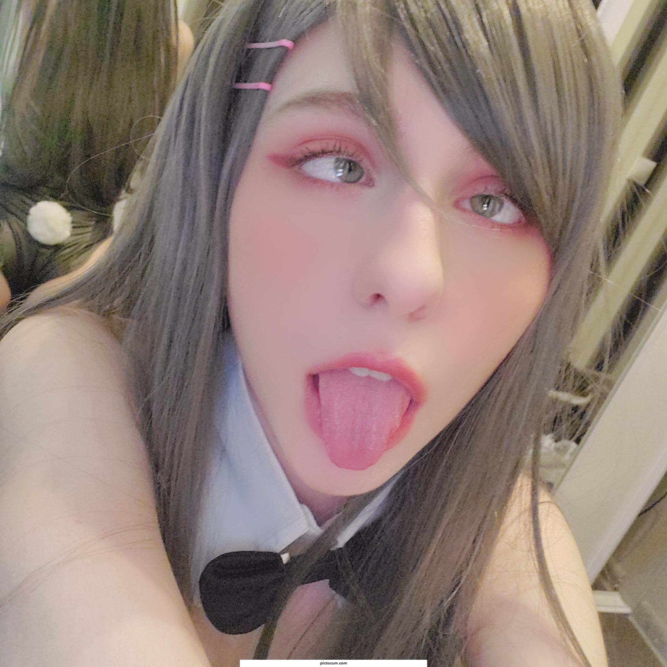 Bunny senpai ahegao