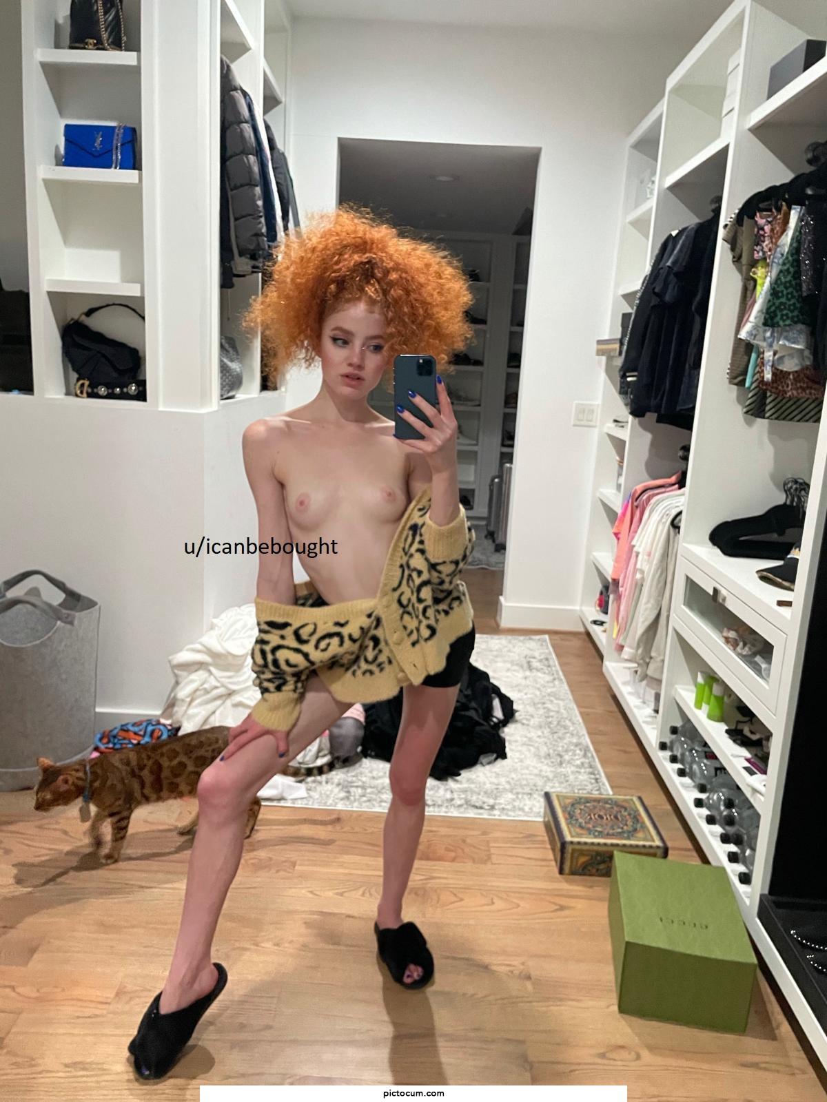 Be honest, am I pretty? 🥺