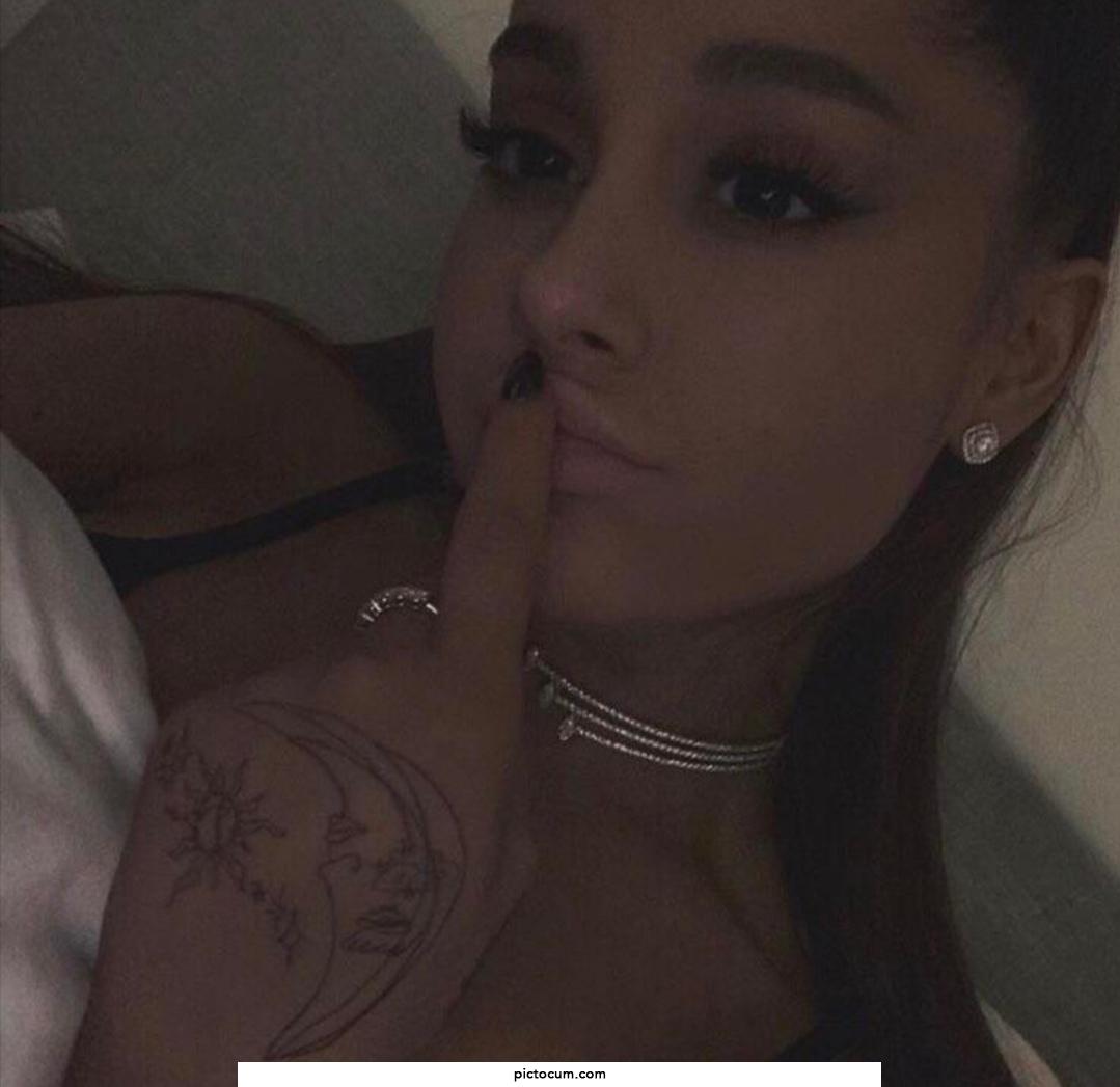 Can someone play as Ariana Grande for me?