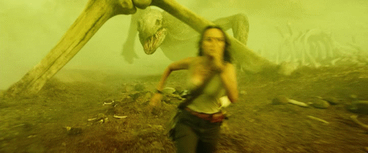 Brie Larson running plot in Kong: Skull Island