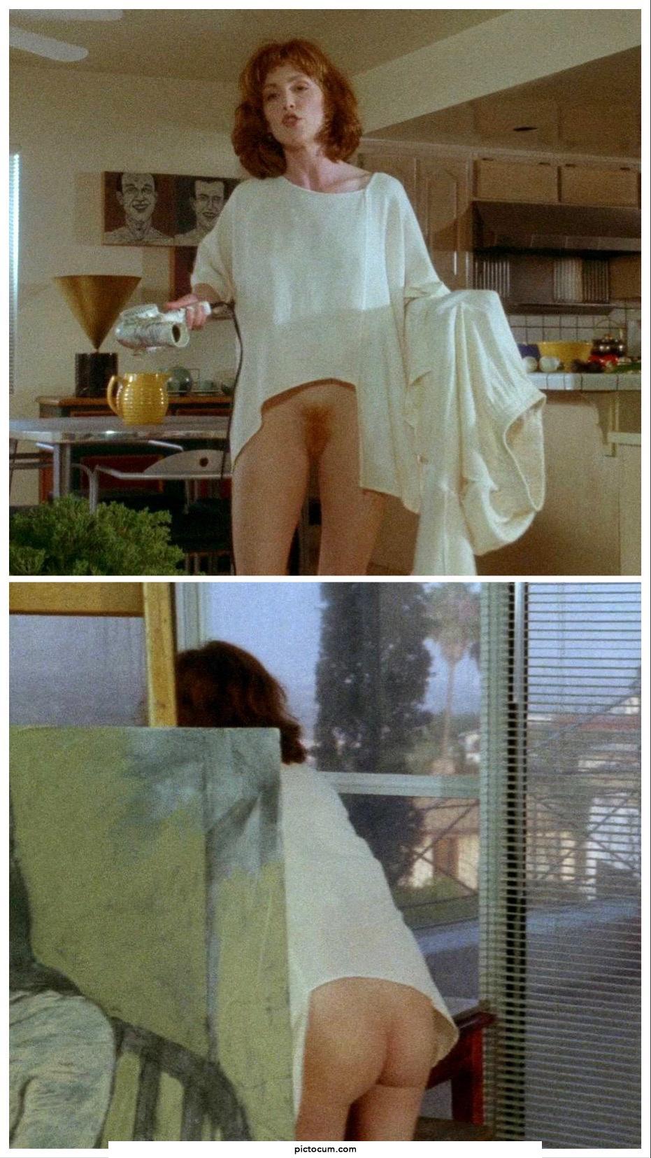 Julianne Moore | PicToCum