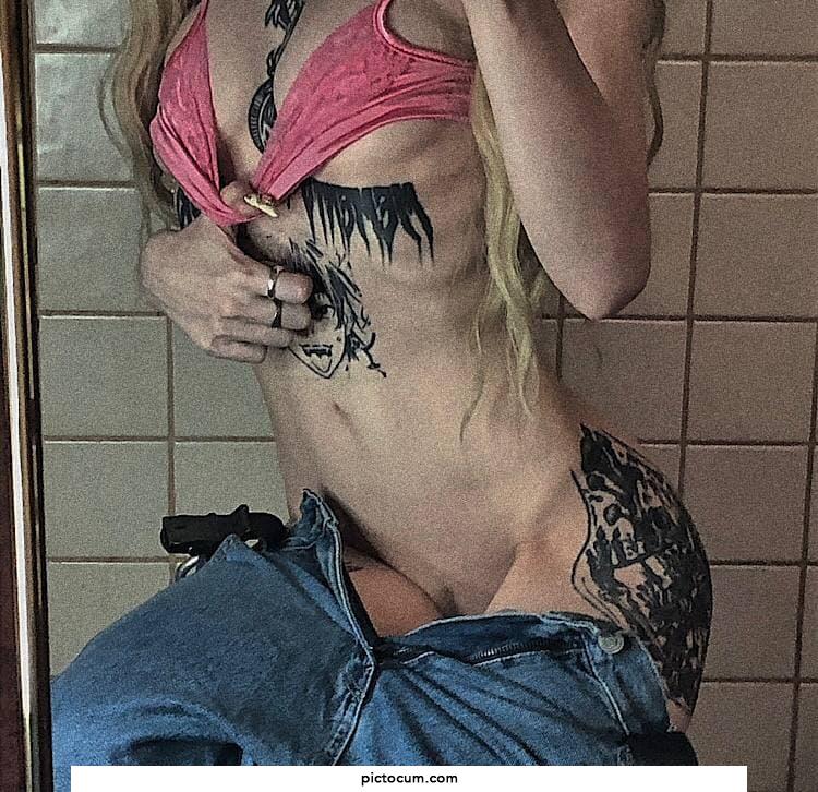 Hi daddy, I'm Wishing of a rich cock