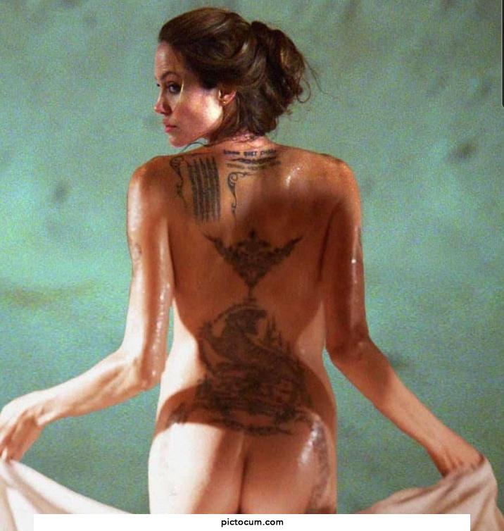 Angelina jolie