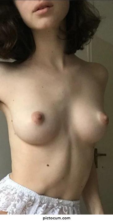 Do you want to suck my nipples 😋😊