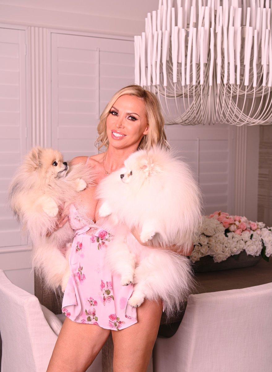 Nikki Benz