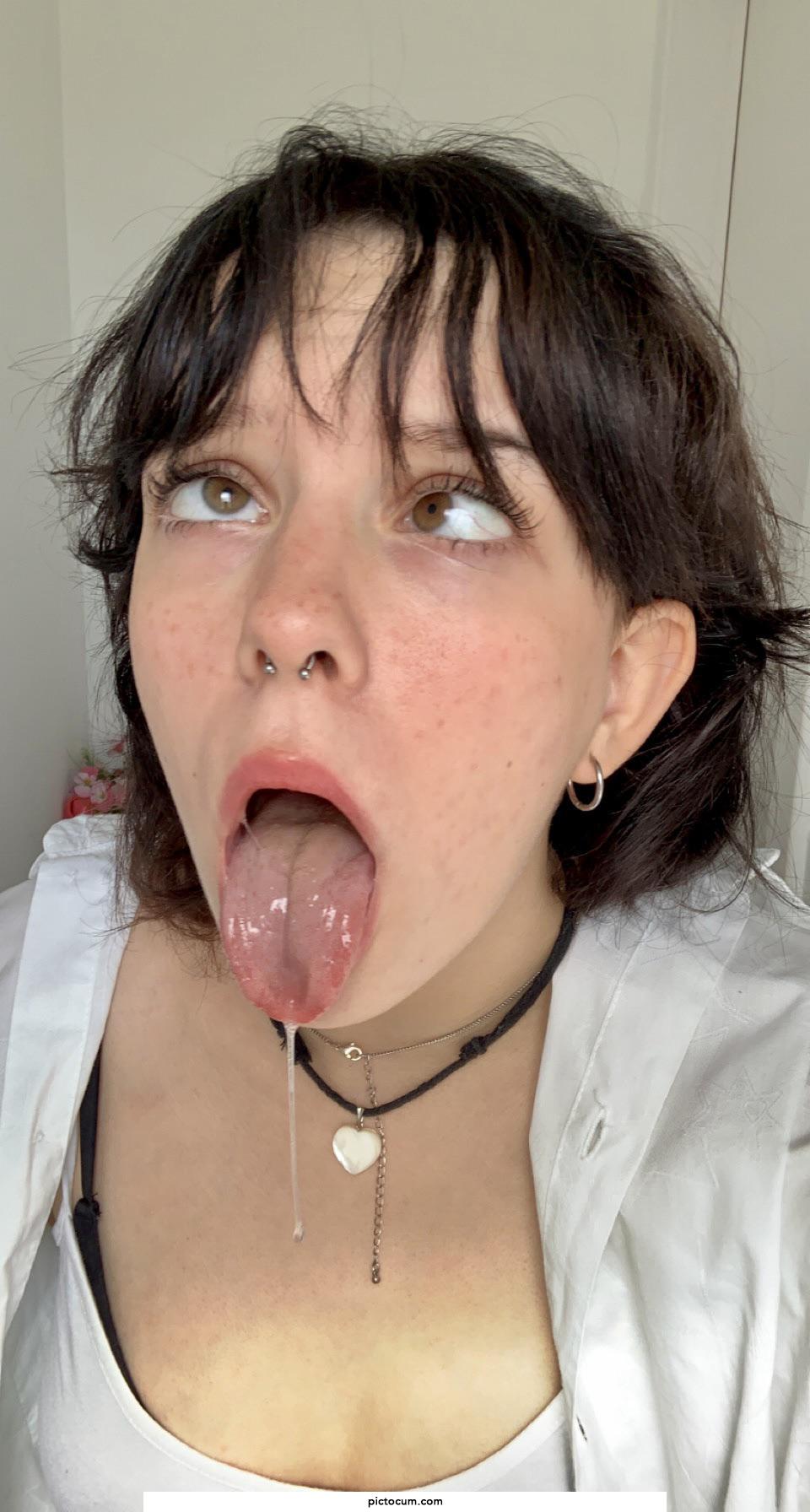 My tongue feels real good i promise
