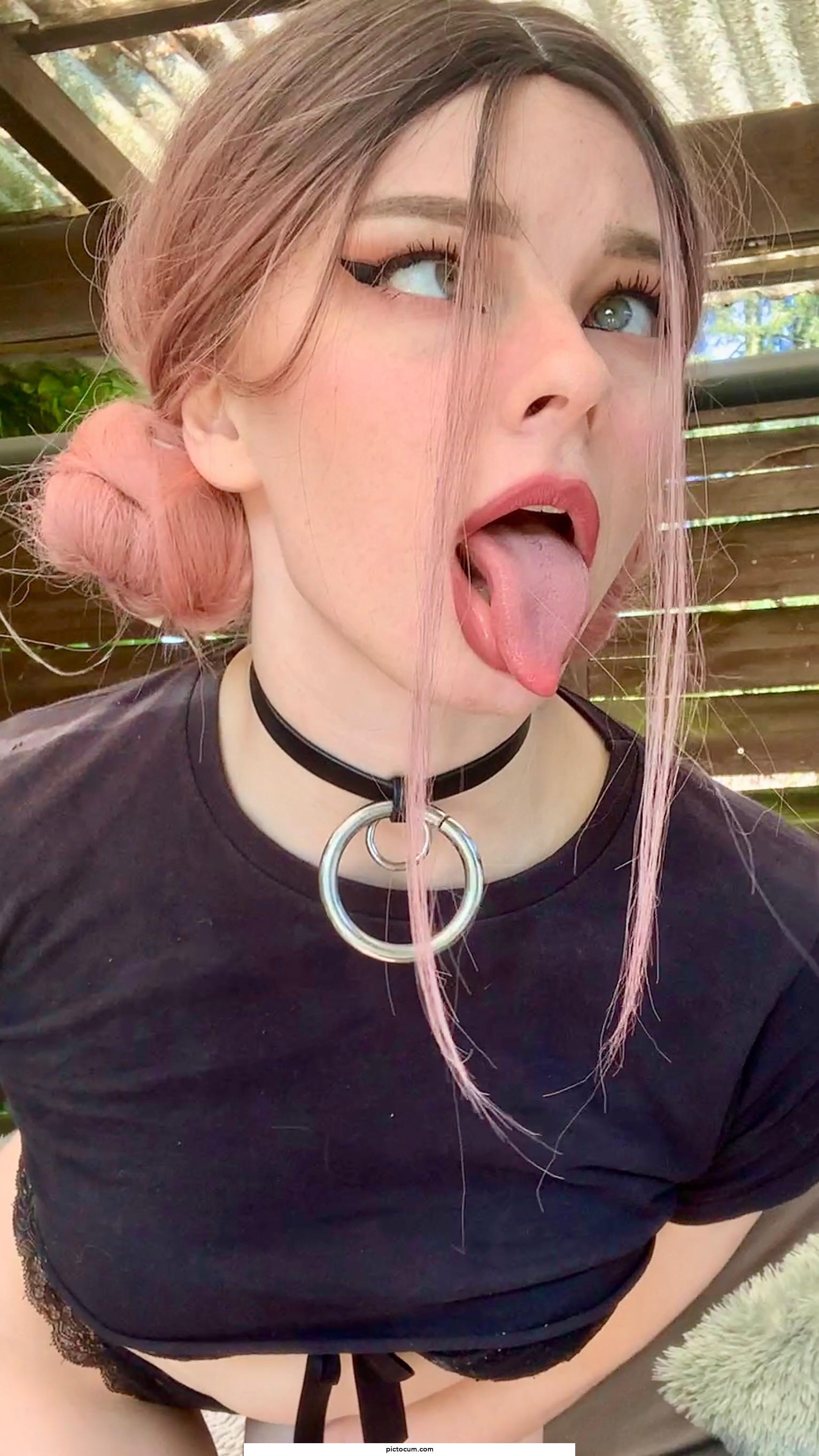 Every day my tongue becomes more like a tentacle. . what do you think? 🐙👅
