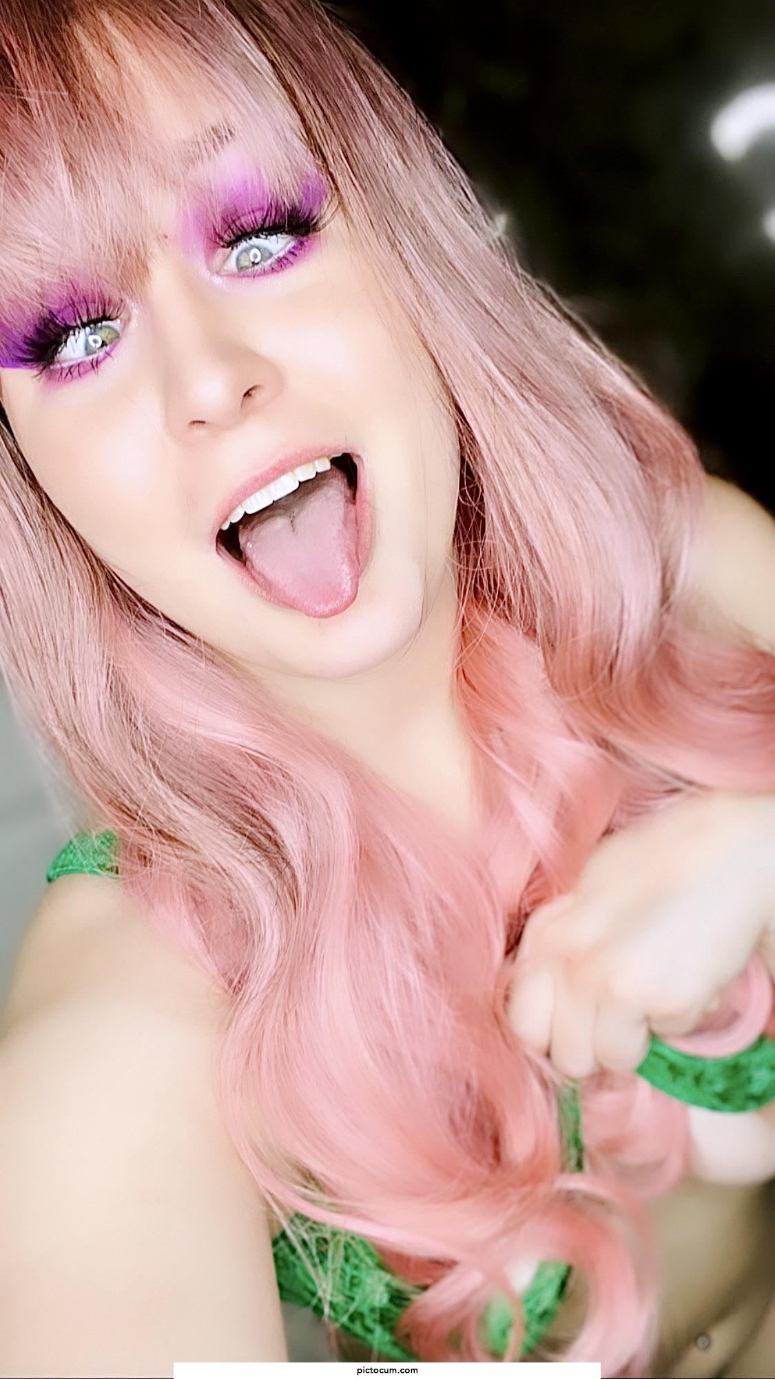 Pink wig fun💕