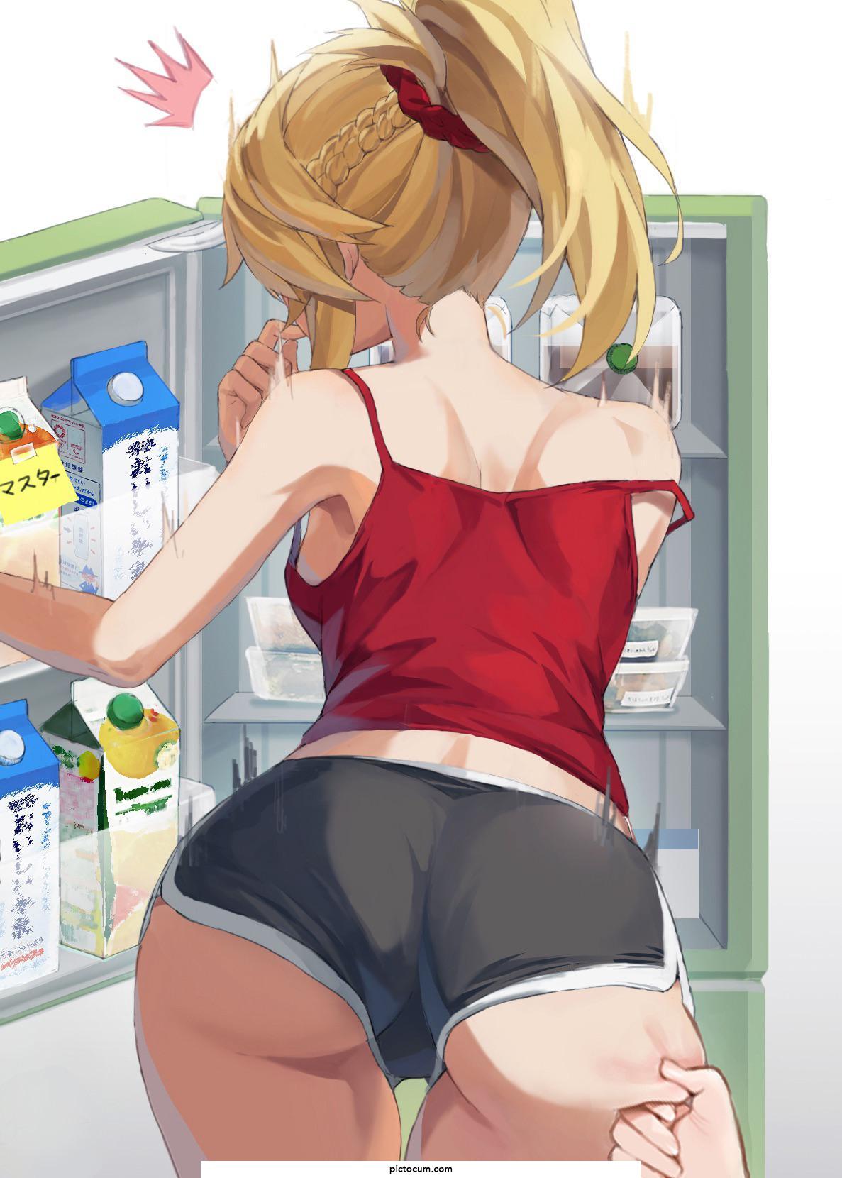 Booty Pinch