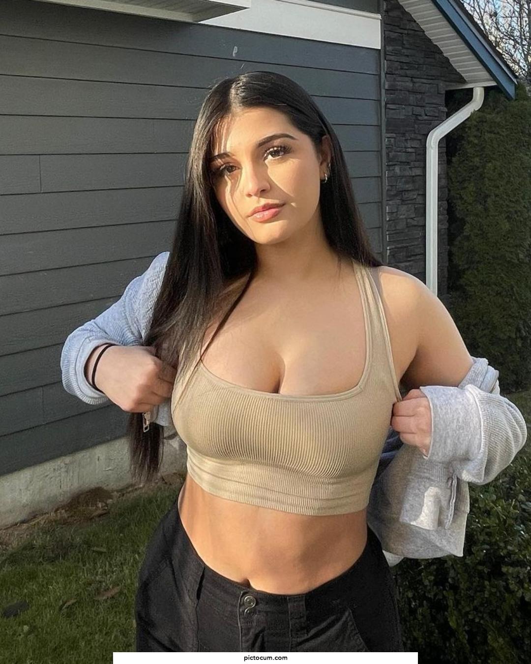 Damn look at those melons