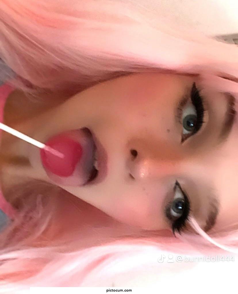 can you replace the lolly with your c*ck 🥺🥺💖💖💖
