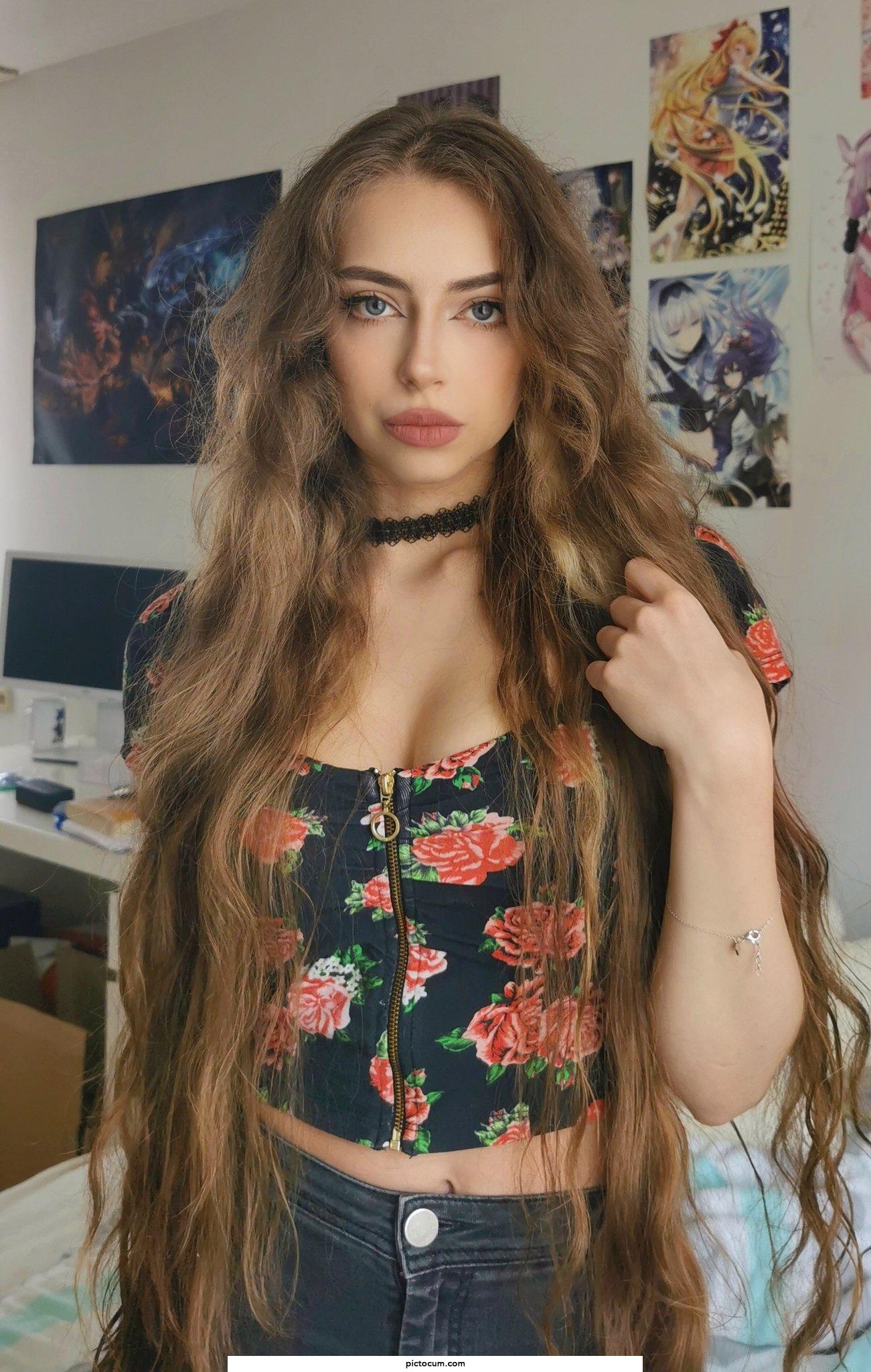  what does a girl like me need to do to get dick around here?