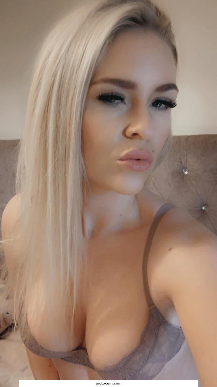 Cum to me 😘😘😘