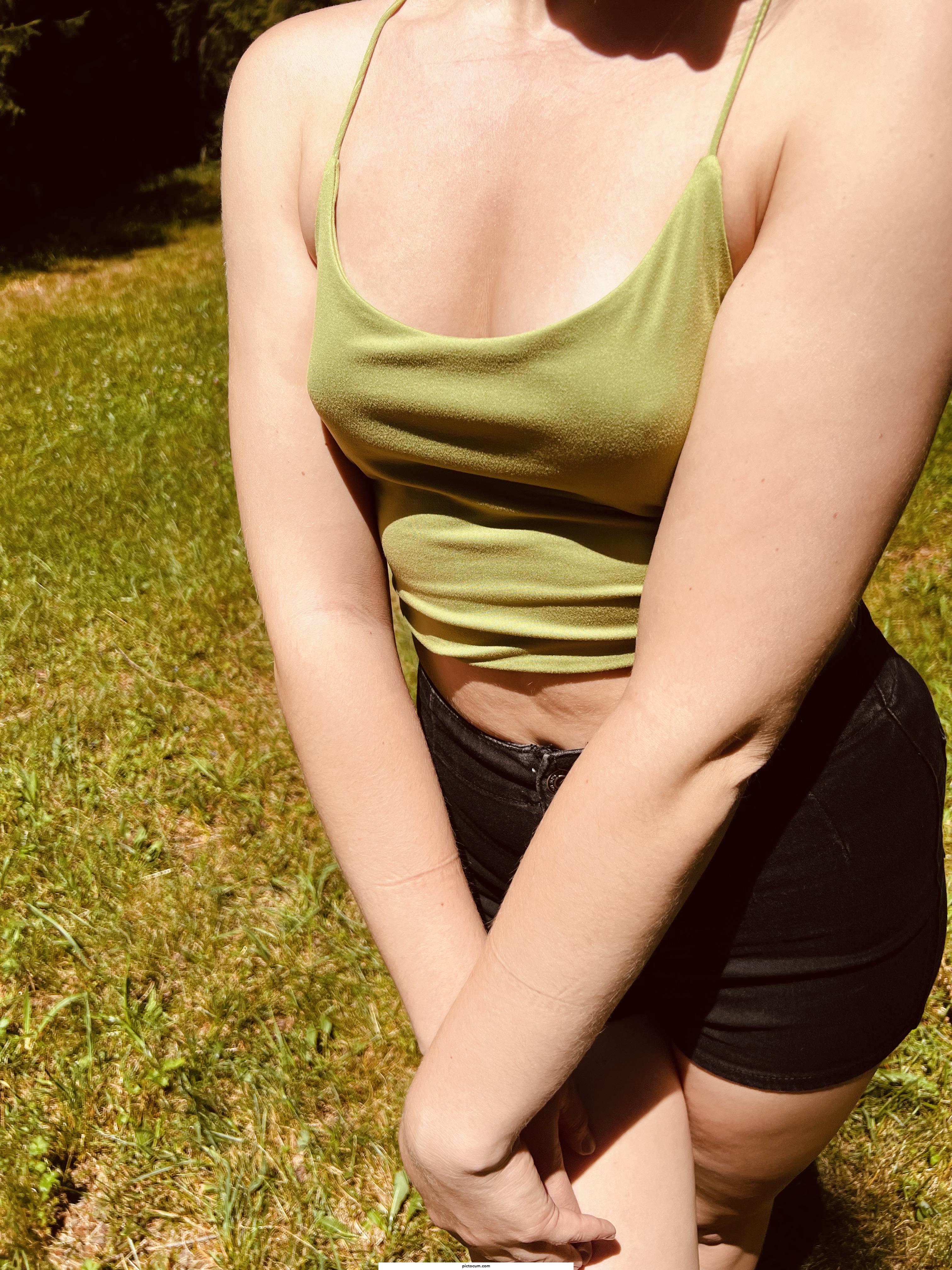 Am I a good girl - or what do you think