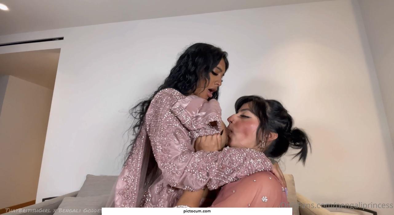 she loves sucking on my big nipples 👅