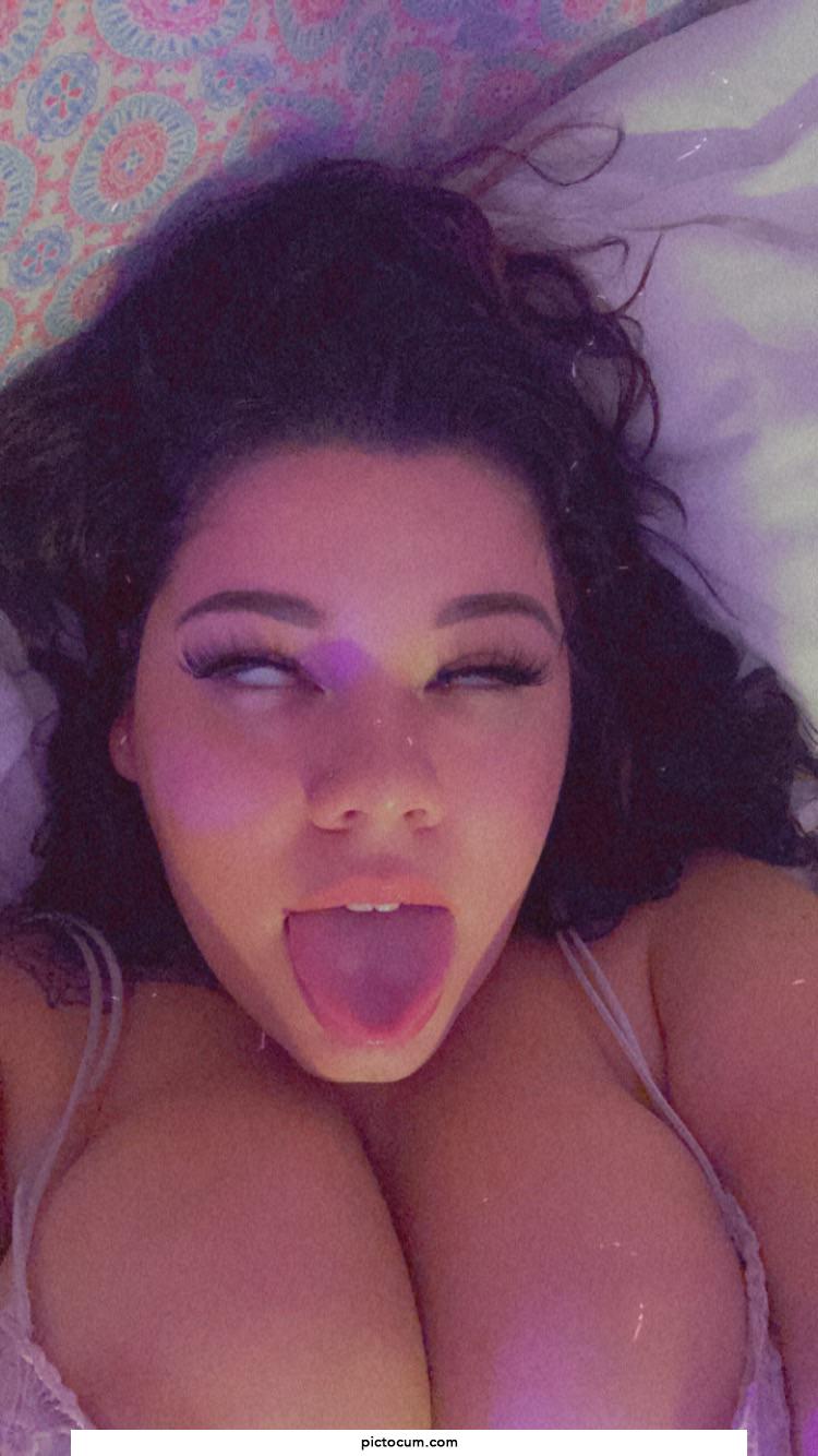 would you fuck my mouth 😋