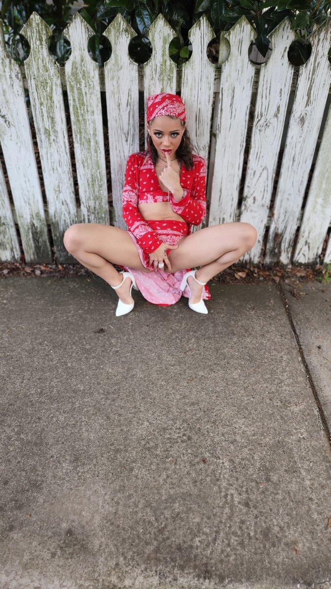 Holly Hendrix