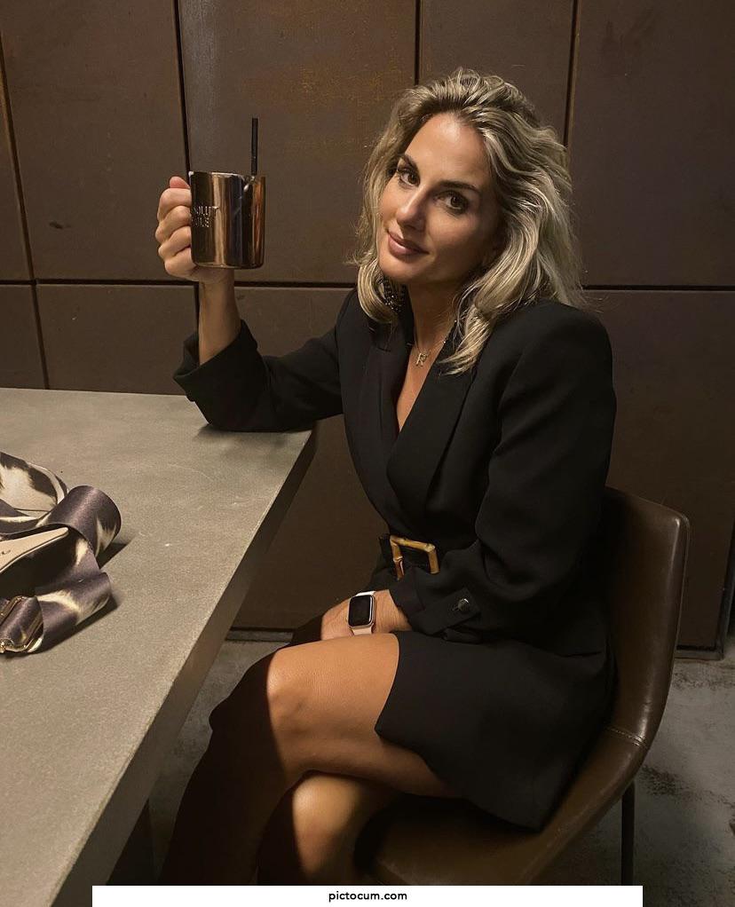 Perfect milf I’d love to fuck