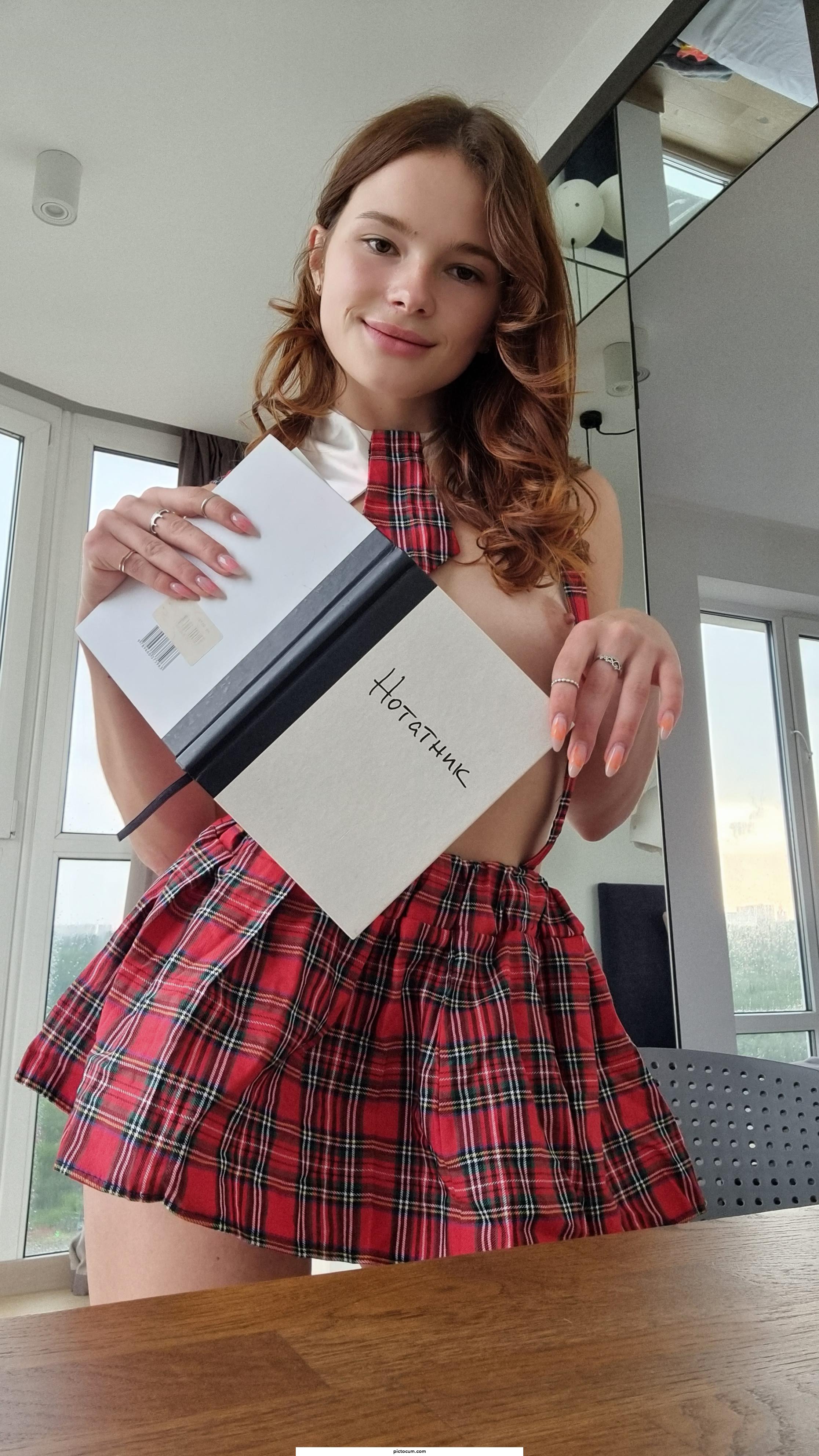 Would you eat or fuck my college pussy? 😏
