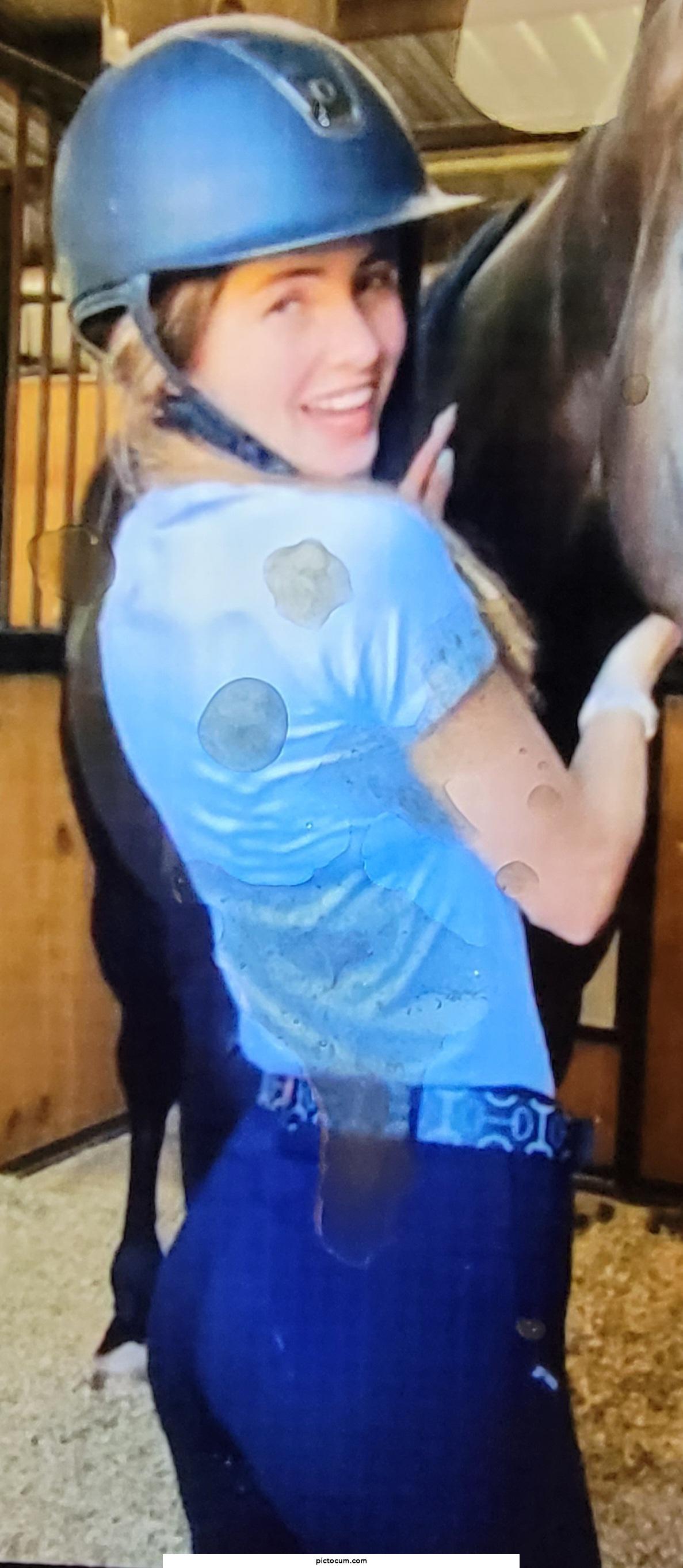 need someone to cum to this cumslut