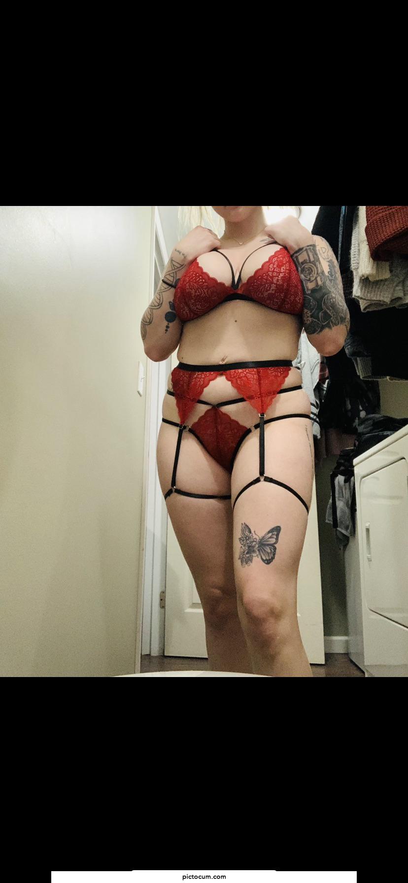 Nothing hotter than a goddess in red lingerie