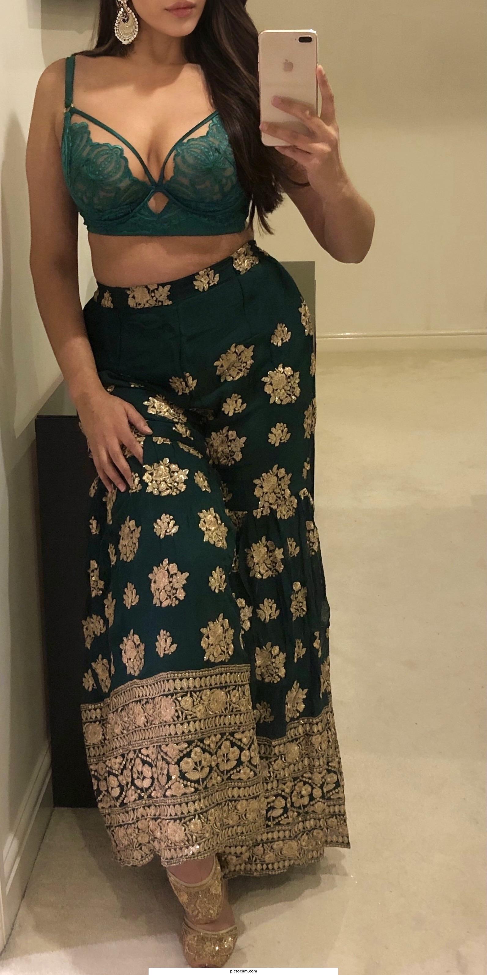 Don’t play hard to get, play hard to forget…💋 British Punjabi Indian
